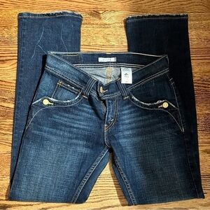 Levi’s straight leg jeans